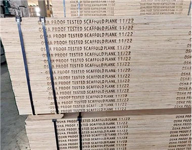 Houten planken voor steigers